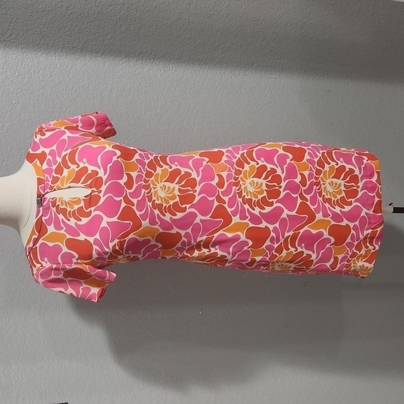 Banana Republic Dresses & Skirts - BANANA Republic bright colored floral pattern dress  size 00 New